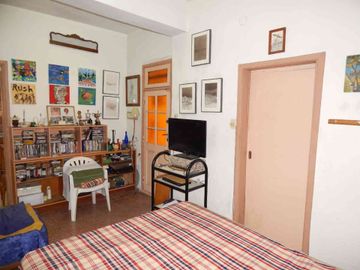 Casa en venta 6 ambientes Munro, APTO CREDITO