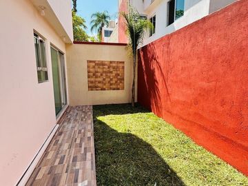 La primer casa en venta en Fracc. San Miguel Residencial- Coatepec