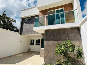 La primer casa en venta en Fracc. San Miguel Residencial- Coatepec