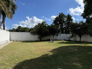 EN VENTA CASA TIPO QUINTA EN DZITYA