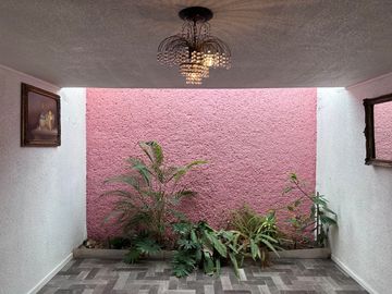 CASA EN VENTA EN ZONA LA NORIA