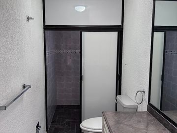 CASA EN VENTA EN ZONA LA NORIA