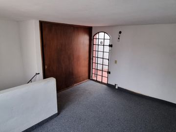 Venta Ph Tipo Casa en San Isidro, 4 Ambientes con Terraza