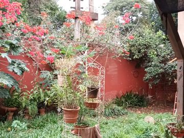 CASA DE 3 DORMITORIOS Y COCHERA EN CH. 240. POSADAS, MISIONES. VENTA