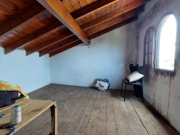 VENTA CASA 6 AMBIENTES
