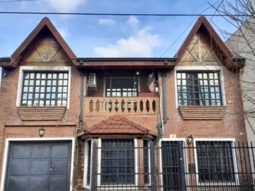 VENTA CASA 6 AMBIENTES