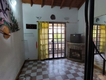 VENTA CASA 6 AMBIENTES