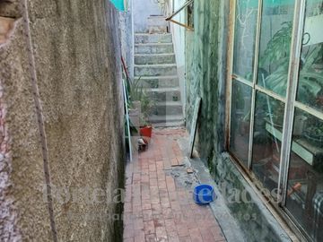 CASA DE 4 AMBIENTES,  CIUDADELA