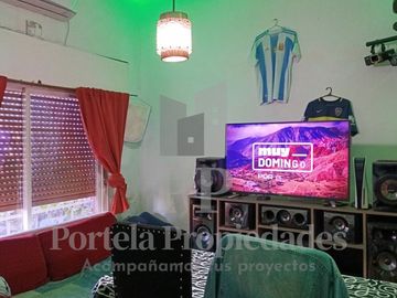 CASA DE 4 AMBIENTES,  CIUDADELA