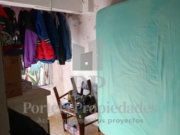 CASA DE 4 AMBIENTES,  CIUDADELA
