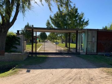 RBS. Lote en barrio Brujas, Pilar, barrio Pellegrini
