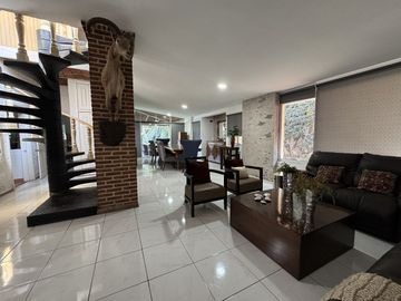 HERMOSA QUINTA EN TESISTAN OPORTUNIDAD UNICA