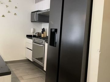 HERMOSO DEPARTAMENTO AMUEBLADO EXCELENTE UBICACION
