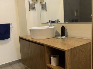 HERMOSO DEPARTAMENTO AMUEBLADO EXCELENTE UBICACION