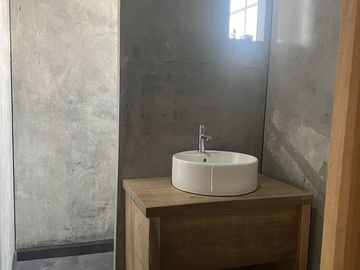 REMODELADA Y ESTILO UNICO CASA EN VENTA CHAPALITA DE OCCIDENTE