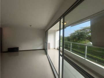 SE VENDE APARTAMENTO EN ALFAGUARA, EXCLUSIVO Y ESPACIOSO