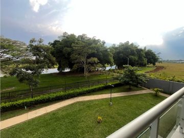 SE VENDE APARTAMENTO EN ALFAGUARA, EXCLUSIVO Y ESPACIOSO
