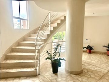 Venta Apartamento Laureles con zonas comunes top