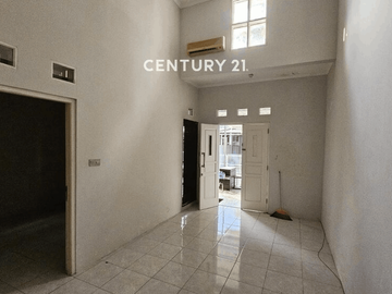 Dijual Cepat Rumah 1.5 Lantai Dalam Perumahan di Althia Bintaro