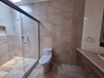 CASA EN VENTA EN RESIDENCIAL EN XOCHITEPEC