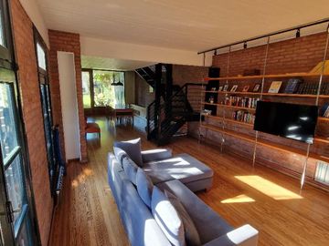Casa en venta en Hurlingham