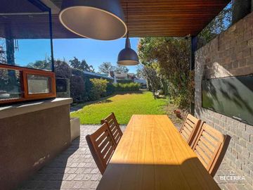 Casa en venta en Hurlingham