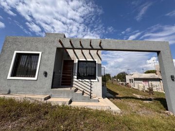 VENTA CASA VILLA SANTA CRUZ DEL LAGO APTA CREDITO