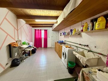 VENTA CASA 3 HABITACIONES B° BOUQUET ROLDAN