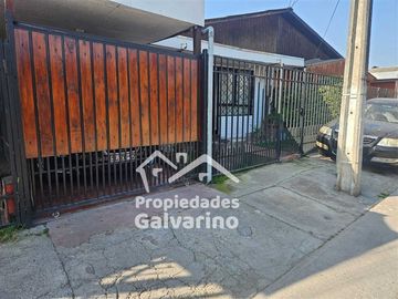 Casa en Venta en av 3 ponientes con Carlos reyes