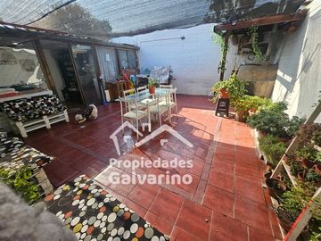 Casa en Venta en av 3 ponientes con Carlos reyes