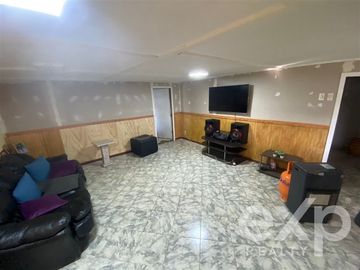 Casa en Venta en Patricio Lynch 9785