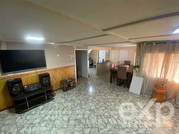 Casa en Venta en Patricio Lynch 9785