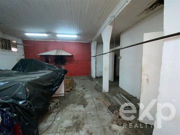 Industrial en Venta en Caminando 10 minutos del Metro el Bosque