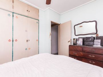 VENTA DEPTO 3 AMB CON PATIO EN EL CENTRO DE LANUS