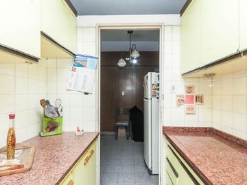 VENTA DEPTO 3 AMB CON PATIO EN EL CENTRO DE LANUS