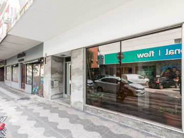 VENTA DEPTO 3 AMB CON PATIO EN EL CENTRO DE LANUS