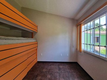 Casa en venta en Arco Antiguo, Yautepec – 3 recámaras, alberca y áreas verdes