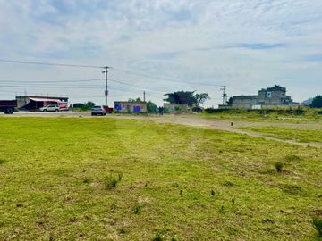 Terreno comercial en venta en El Refugio
