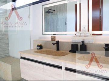 CASA NUEVA CERCA DE ZOOLOGICO DE ZACANGO METEPEC VENTA