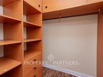 Venta casa en condominio Alto Macul, La Florida. 5d 3b 2e