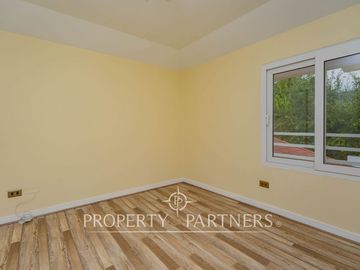 Venta casa en condominio Alto Macul, La Florida. 5d 3b 2e