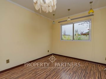 Venta casa en condominio Alto Macul, La Florida. 5d 3b 2e