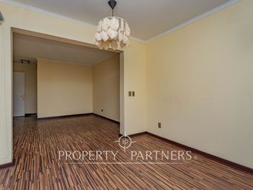 Venta casa en condominio Alto Macul, La Florida. 5d 3b 2e