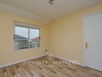 Venta casa en condominio Alto Macul, La Florida. 5d 3b 2e