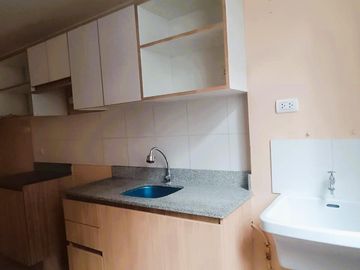 VENDO DPTO. DE 3 DORM. EN OSCAR R. BENAVIDES - CERCADO