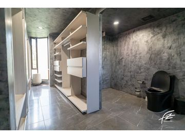PENTHOUSE DUPLEX EN VENTA EN SAN LUCAS, MEDELLN