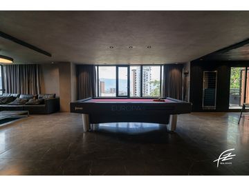 PENTHOUSE DUPLEX EN VENTA EN SAN LUCAS, MEDELLN