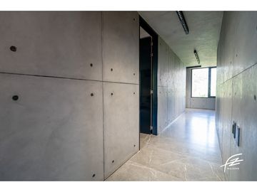 PENTHOUSE DUPLEX EN VENTA EN SAN LUCAS, MEDELLN