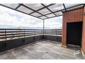 PENTHOUSE DUPLEX EN VENTA EN SAN LUCAS, MEDELLN