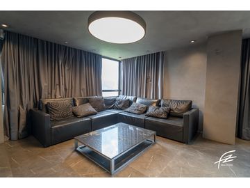 PENTHOUSE DUPLEX EN VENTA EN SAN LUCAS, MEDELLN